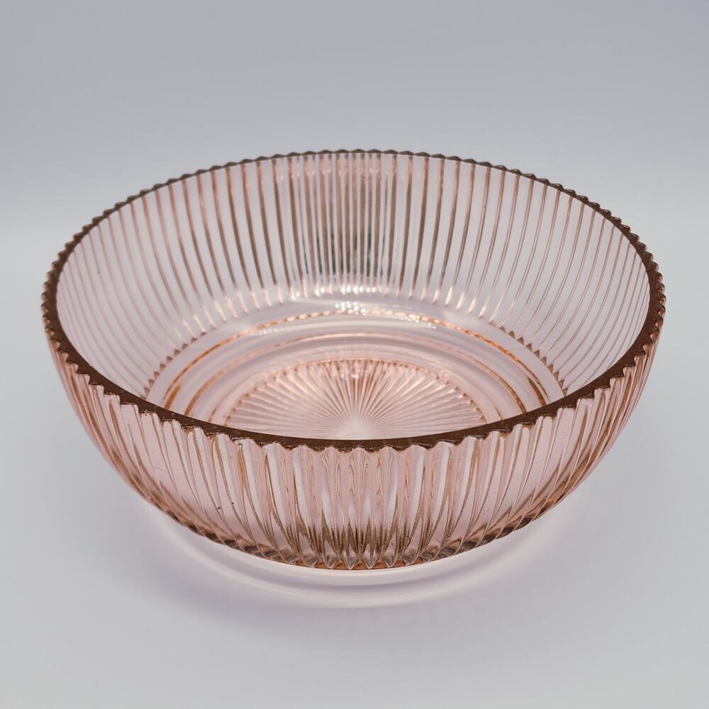 Anchor Hocking Pink Depression Glass Bowl 8.75" Queen Mary Vertical Ribbed VTG